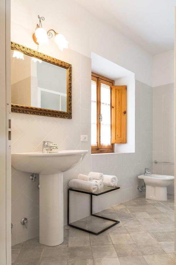 Agriturismo Podere Rondinaio Lamporecchio Dış mekan fotoğraf